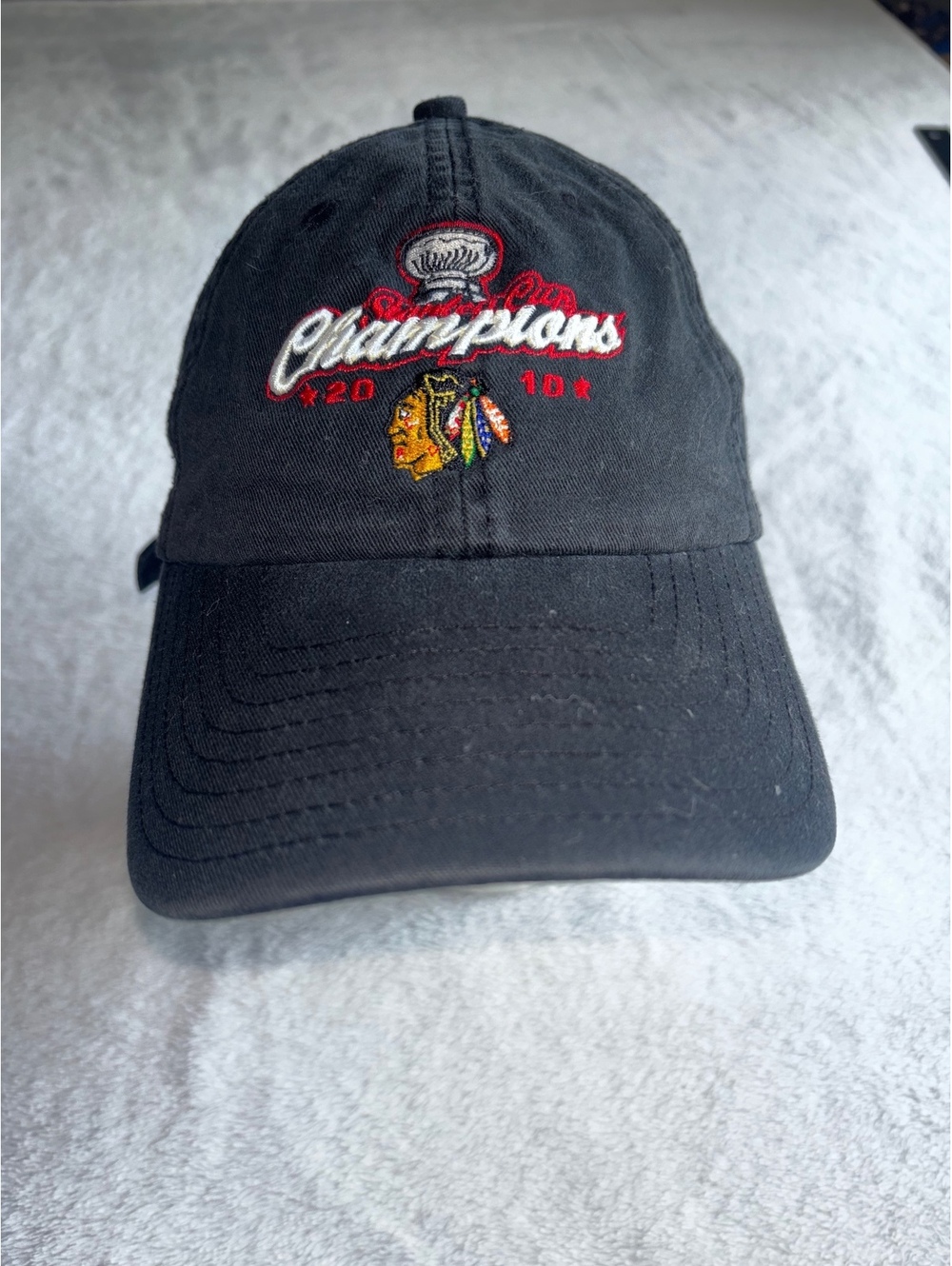 Vintage New Era Chicago Blackhawks 2010 Stanley Cup Champions Hat Dad Cap Black